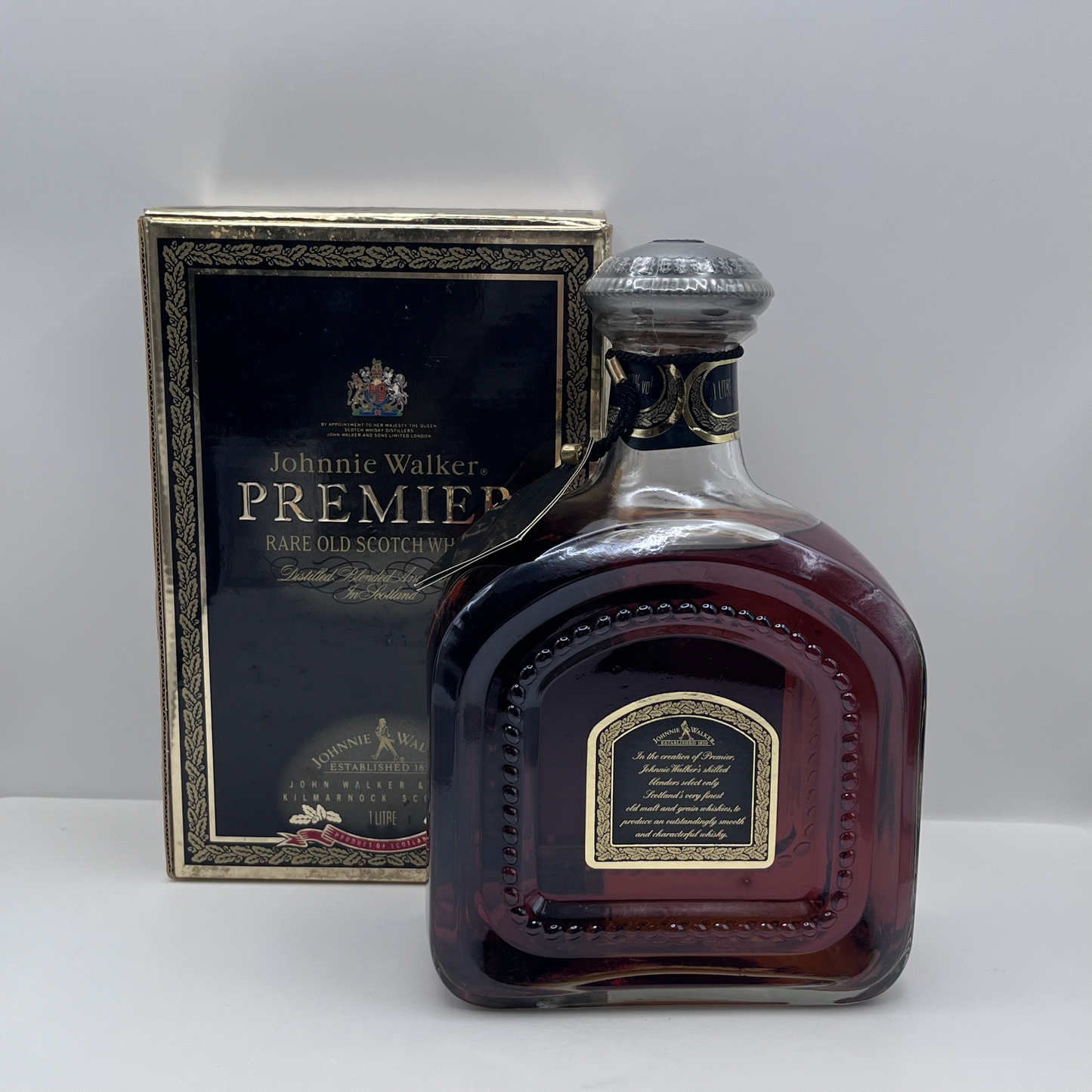 ジョニーウォーカー(Johnnie Walker) プレミア 1000ml 43% 1990年代
